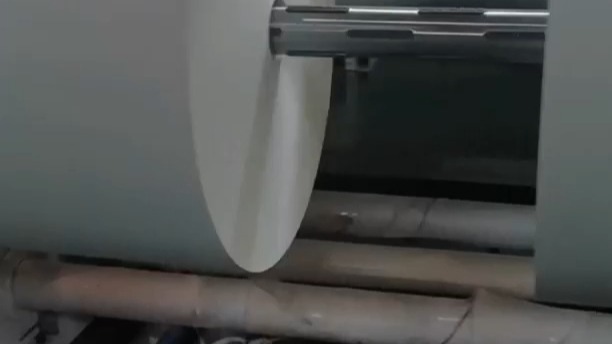 HFQL系列龍門高速分切復(fù)卷機(jī)（40g薄紙）